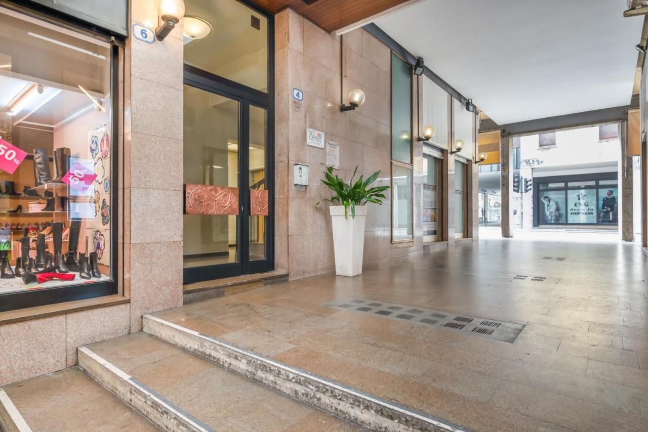 Galleria Eremitani Exclusive Elegant Apartment Padua Exterior foto